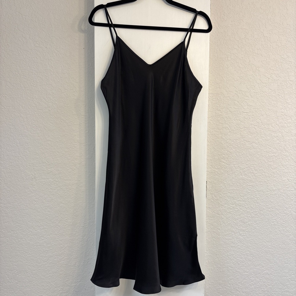 NEW SilkSilky Black 100% Silk Sleepwear Pajama Nightgown Slip Dress Women's Sz L